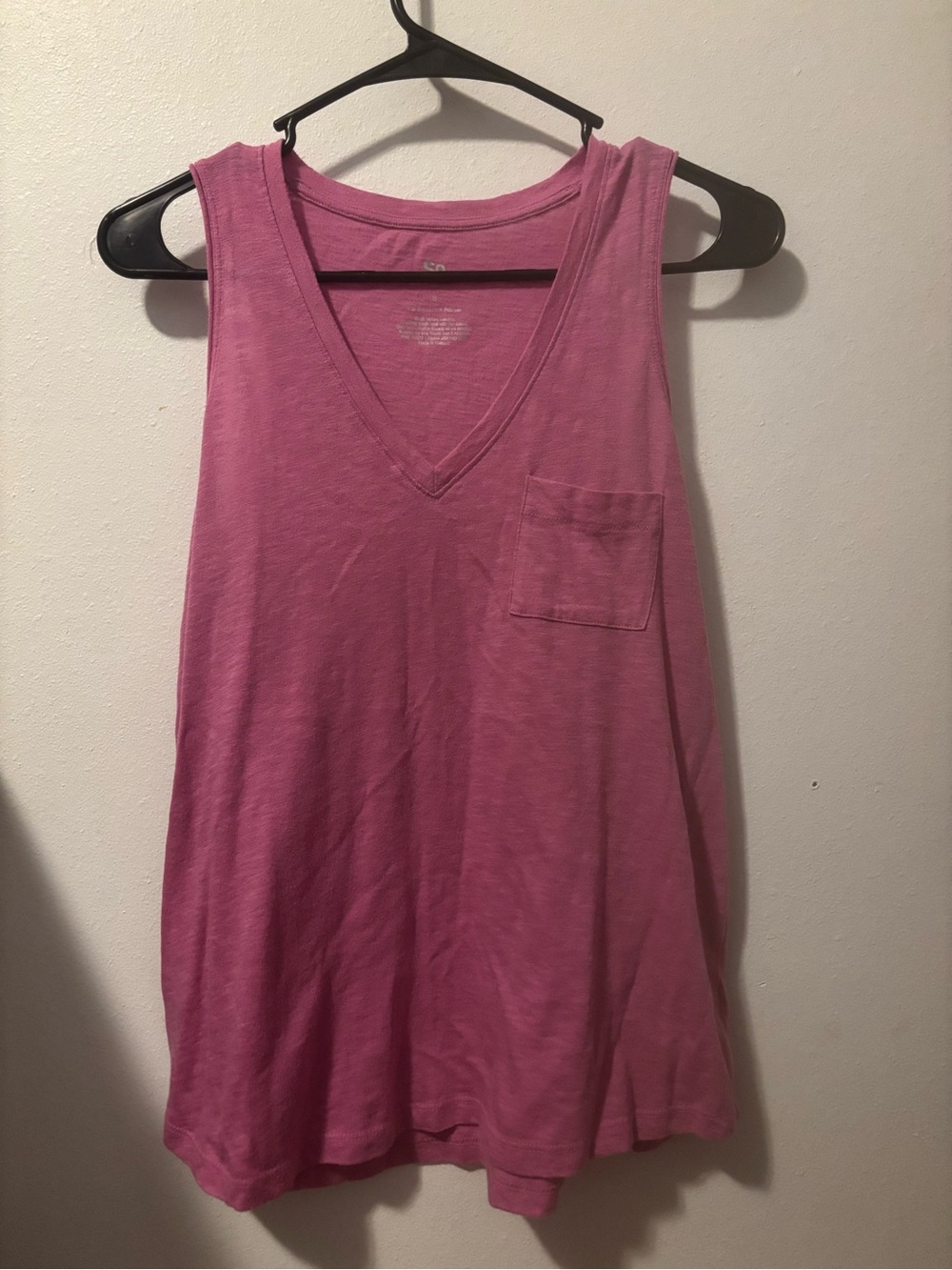 SO Pink V-Neck Pocket Tank Top